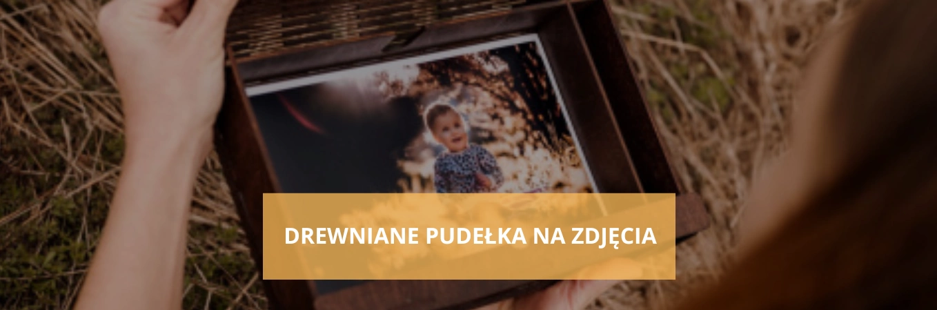 PUDEŁKA NA ZDJĘCIA